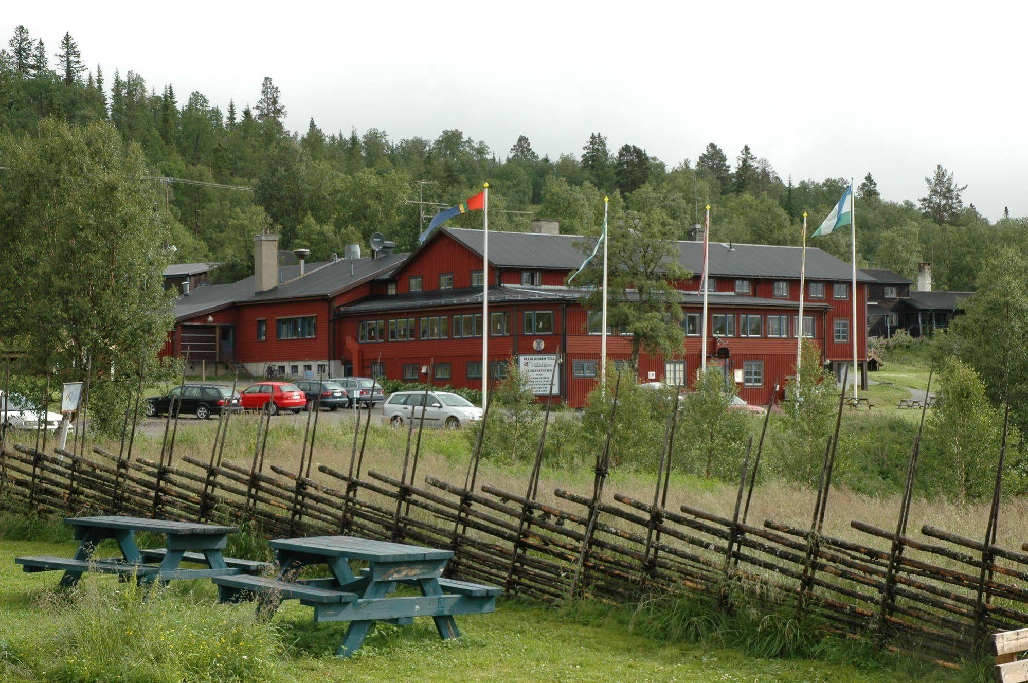 Valadalens Fjaellstation Hotel Exterior photo
